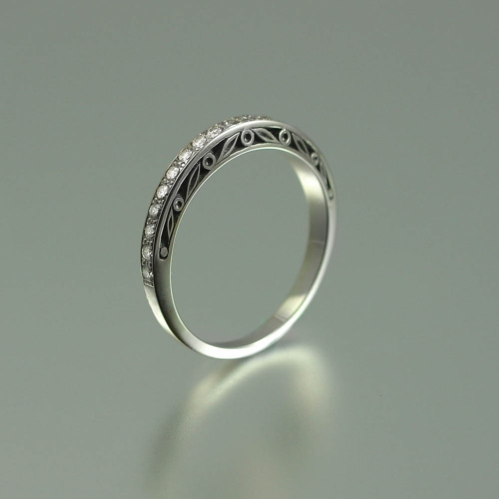 UNDER A SPELL Wedding Band 14k gold and White Sapphires