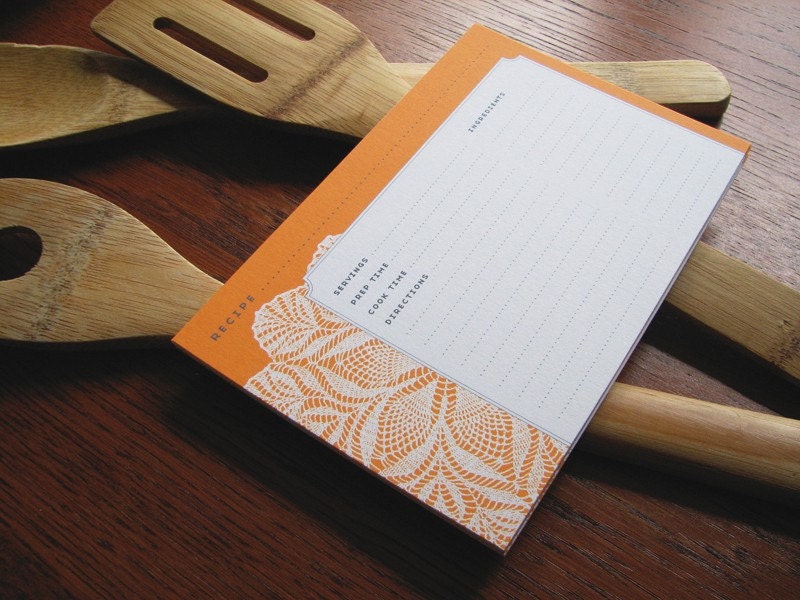 12 Doily 4x6 Recipe Cards in Muslin Bag