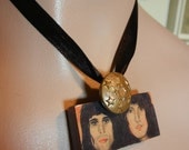 Queen domino pendant choker necklace  SALE