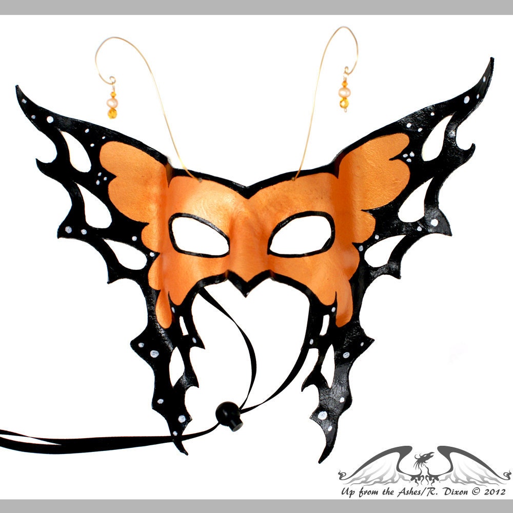 LIQUIDATION SALE Monarch Leather Mask