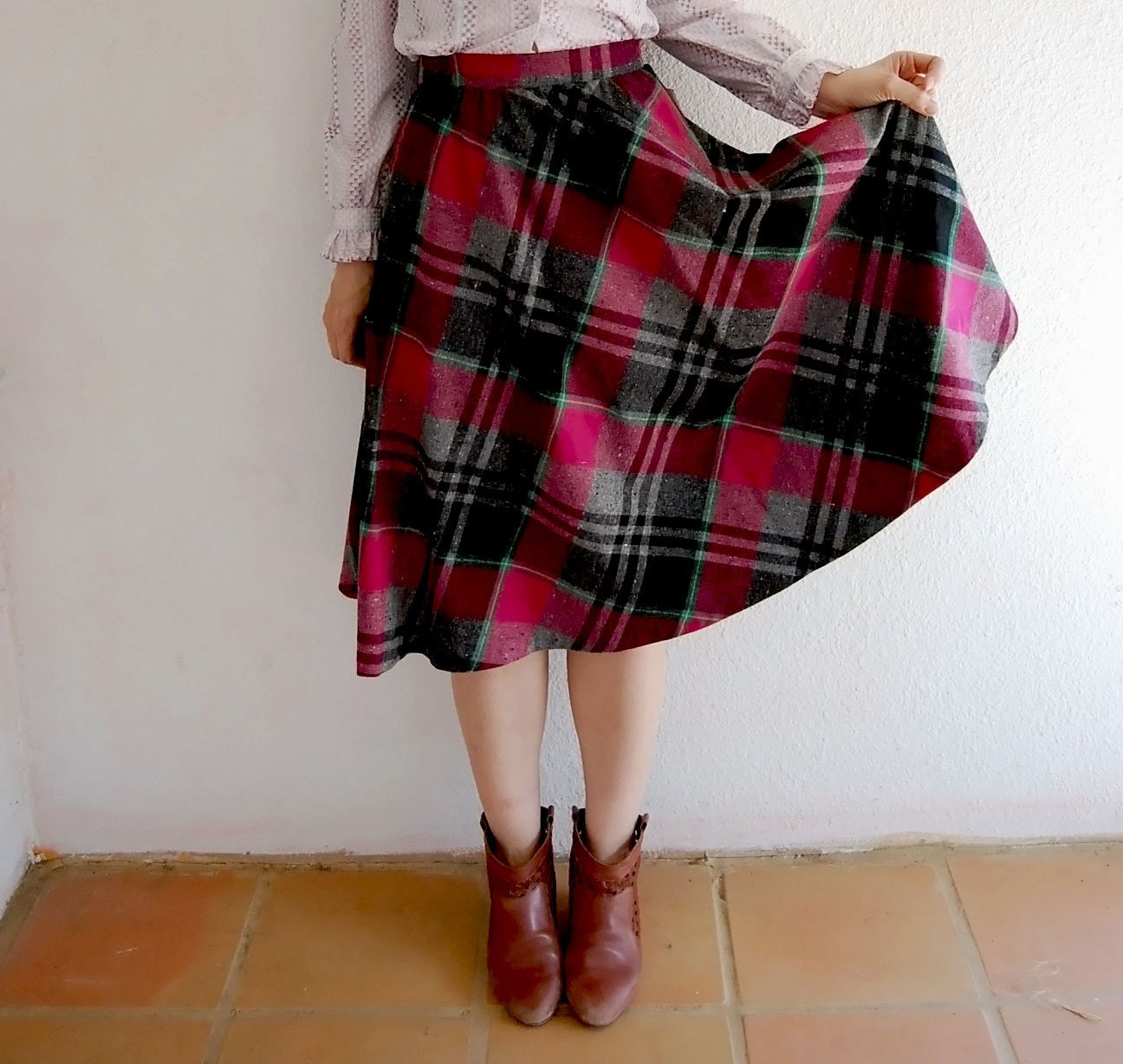 vintage PLAID skirt / 1970s wool full skirt with original tags