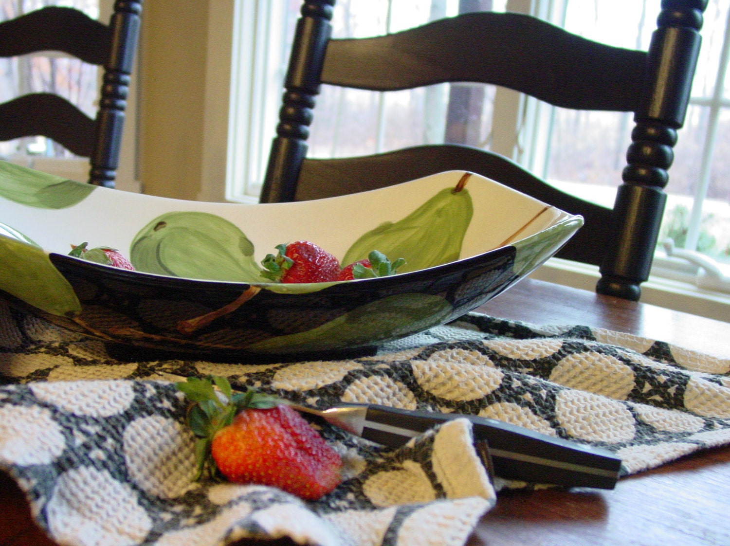 Serving Dish - Pear Large Scooped Serving Dish - Vibrant Green Pear Ceramic Pottery  Tabletop Kitchen Decor Mother's Day Gifts BWP-296