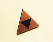Tri force Zelda gold tie tack in FREE gift box, groom, wedding