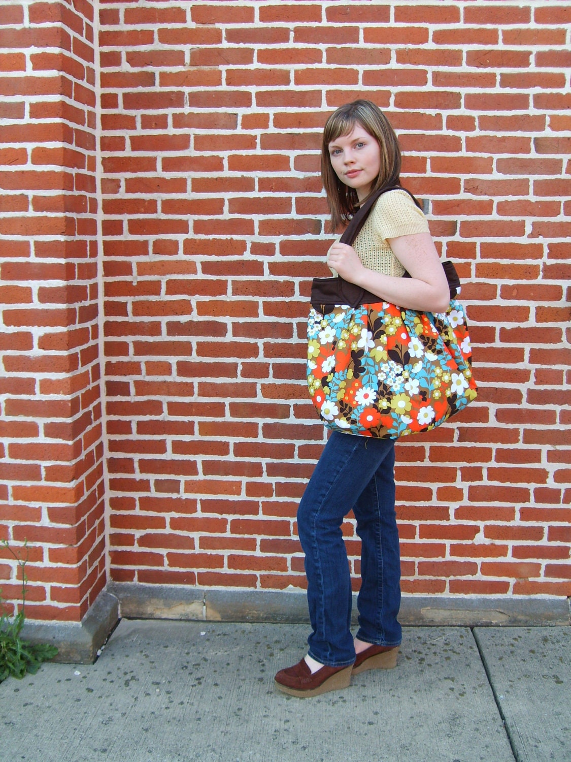 Retro Flower Print Essential Hobo