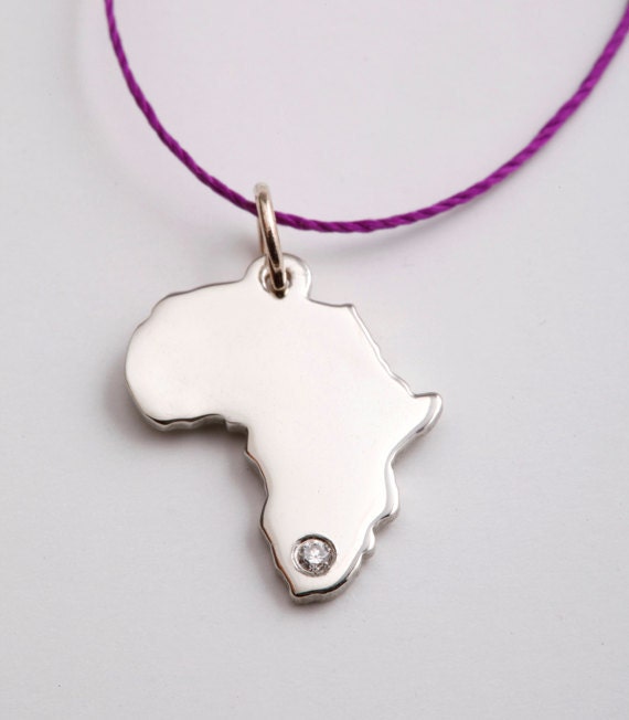 10K Solid Gold Africa Pendant - white gold with diamond