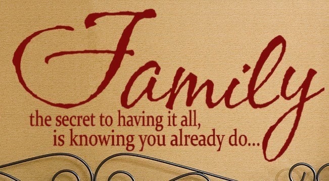 Family Quote the secret to having it all is knowing you already do vinyl  sayings, home decor quote 25 X 12 lettering ,wall decal words