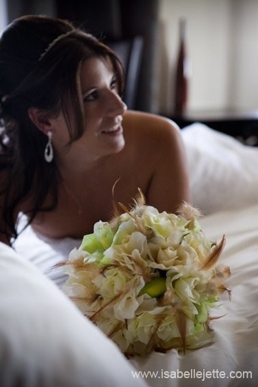 VENUS Wedding Bouquet With Feather Accents