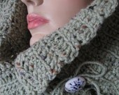 COWL SCARF GREEN Crochet Hood "Pretty Posie"