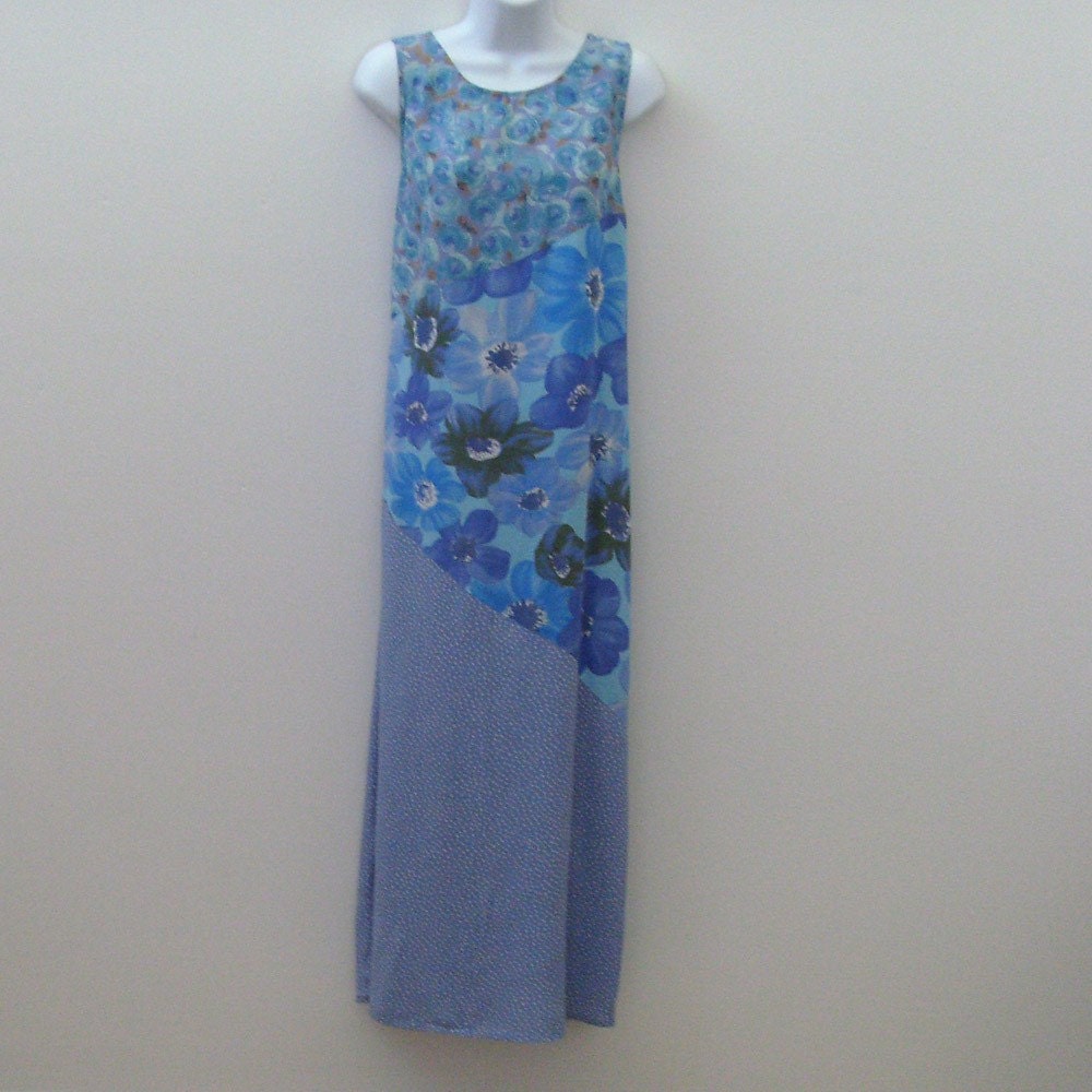 Vintage Blue Floral Dress / Soft Lilac Blue Flowers - Cornflower Blue Dots / Sleeveless Maxi Dress / 80s Summer Fashion / Carol Anderson