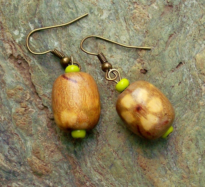 Autumn Wood Brass Earrings - Rustic Woodland Jewelry - Green - Asian Jewelry - stoneandbone