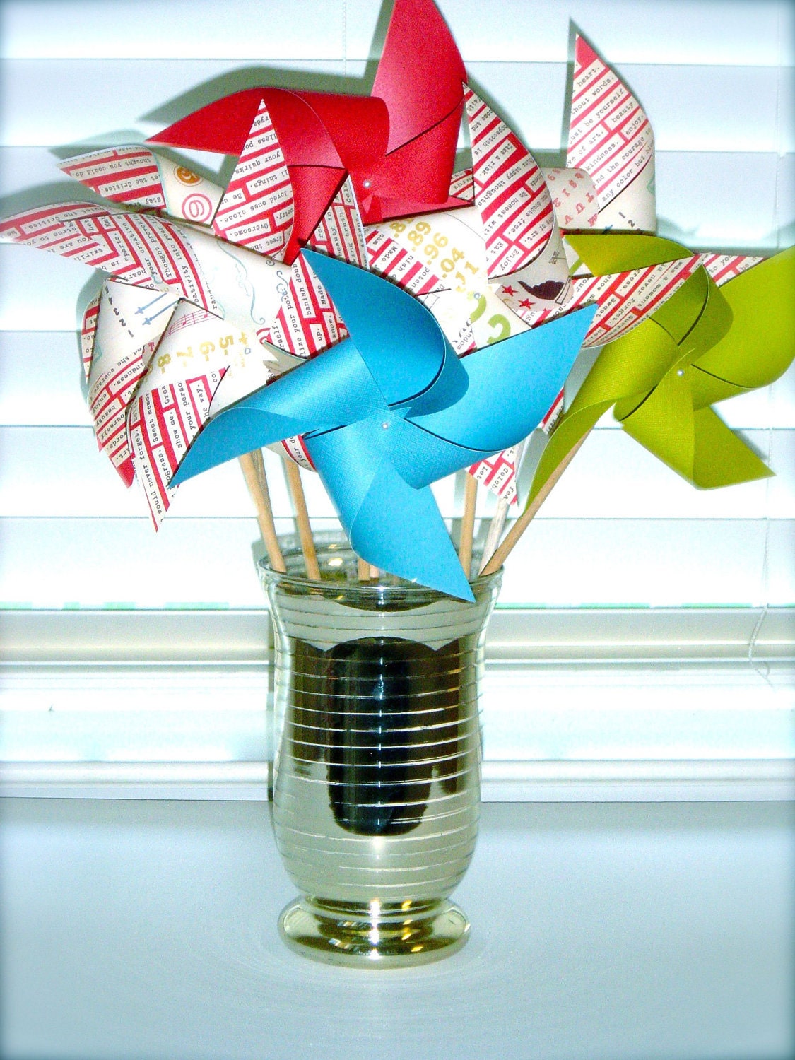 CIRCUS Pinwheels 6 Large Twirlable Vintage Inspired CIRCUS THEMED