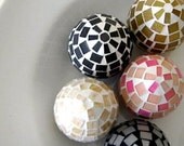 Medium mosaic egg - set of 2