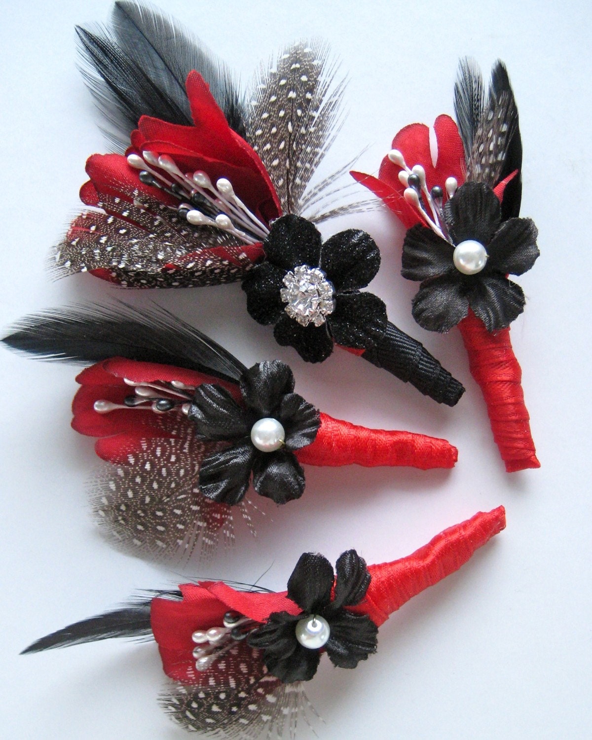 Set of 4 Rockabilly Groom and Groomsmen boutonnieres
