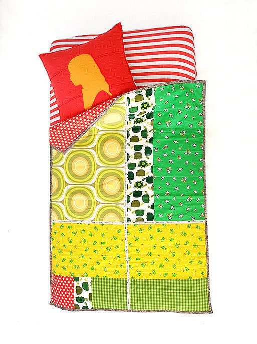 Baby Quilt , Patchwork Quilt , Play Mat , Stroller Liner , Bedding Frog Buddies