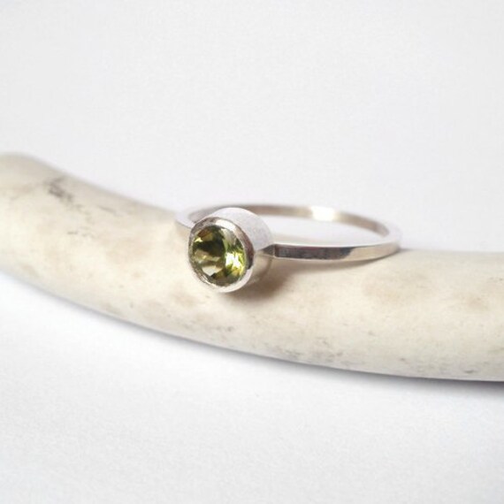 Natural Untreated Peridot and Sterling Stacker or Solitaire Ring, US size 7