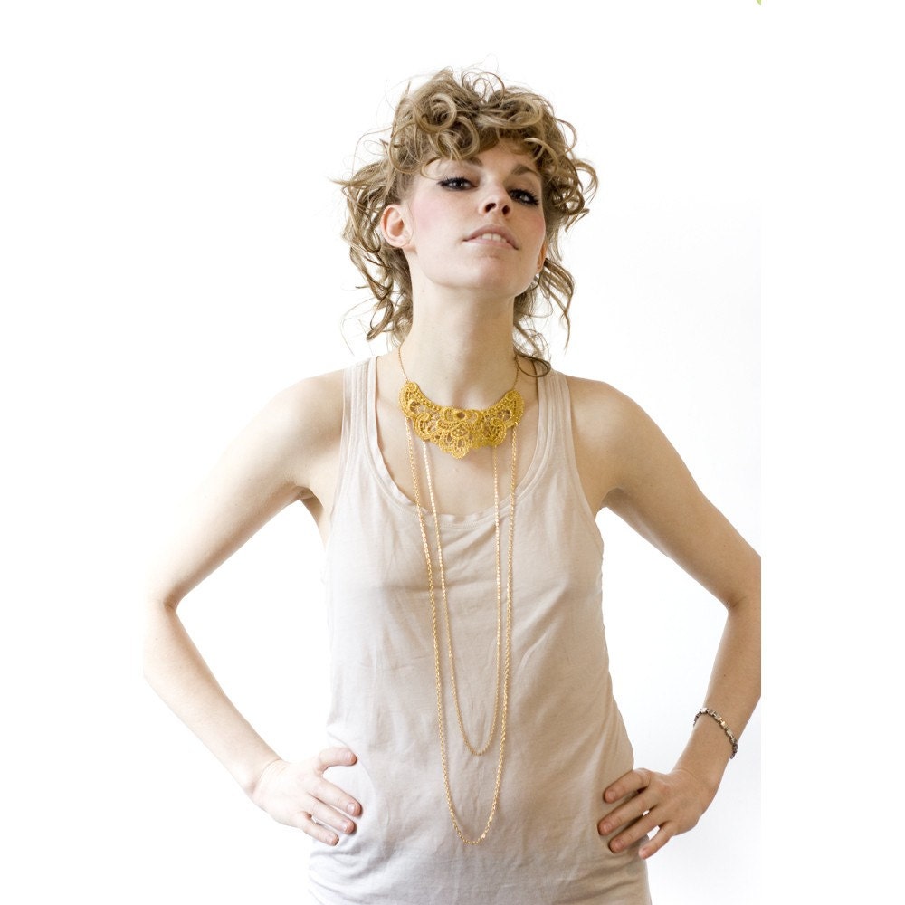 Lace bib necklace - Royalty - Gold