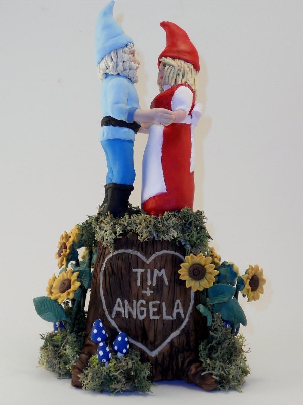 Medium Wedding Cake Topper Custom Carved and Sculpted Tree Stump, Gnomes, Tim and Angela