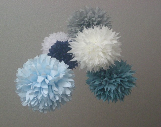 Nautical ... tissue paper pom mobile // nursery decoration // housewarming gift // baby shower // gender reveal party Il_570xn
