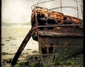 Epave de Bateau 04 - 8x8 Fine Art Print - Forgotten Ships - Boat Wreck Landscape Photography - Etsy Wall Art - TFTeam
