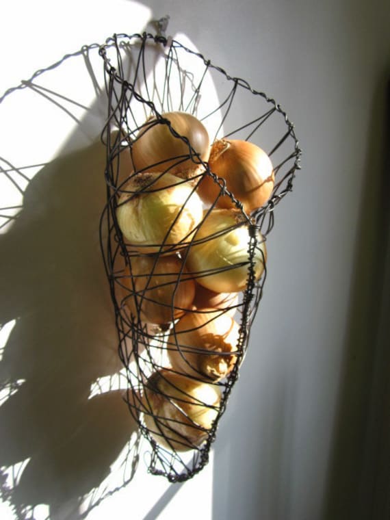 Wire Basket Wall Hanging Onion Basket