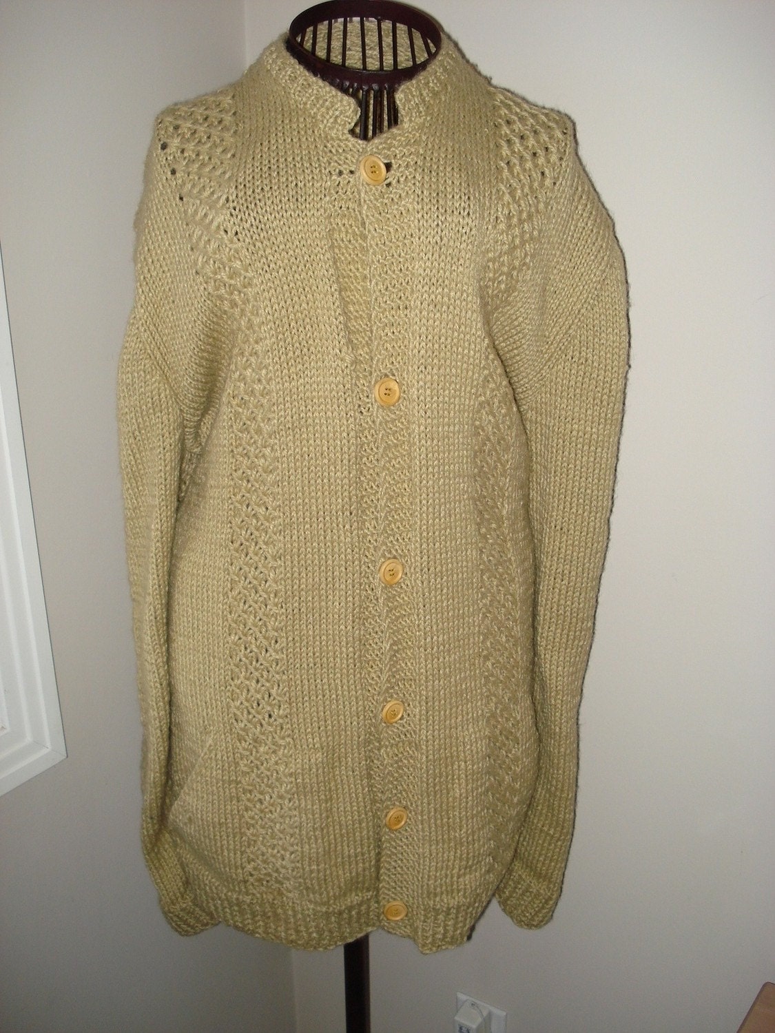 Ready to ship /GORGEOUS Hand Knitted Casual Style Sweater Coat Cardigan/Will fit sizes S/M/L