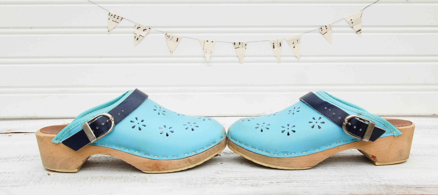 Child's Vintage Clog SHOES Turquoise Leather Wood Shoe Scandinavian Folk Swedish Light Blue
