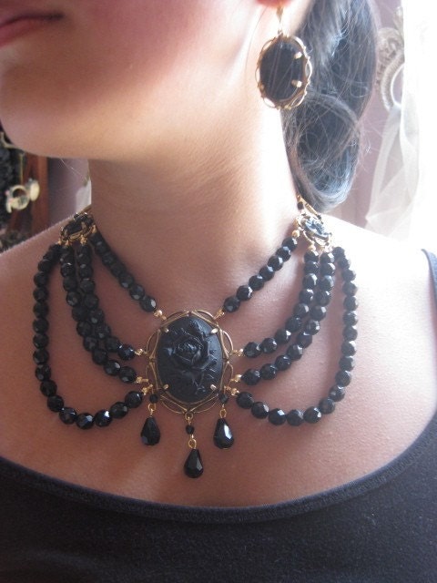 Steampunk Wedding Midnight in Paris Vintage Goddess Black Crystal Victorian Necklace