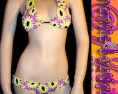 Scrunch-back lo-rise tri top Crazy Daisy Retro Kawaii bikini lilac/neon S/M