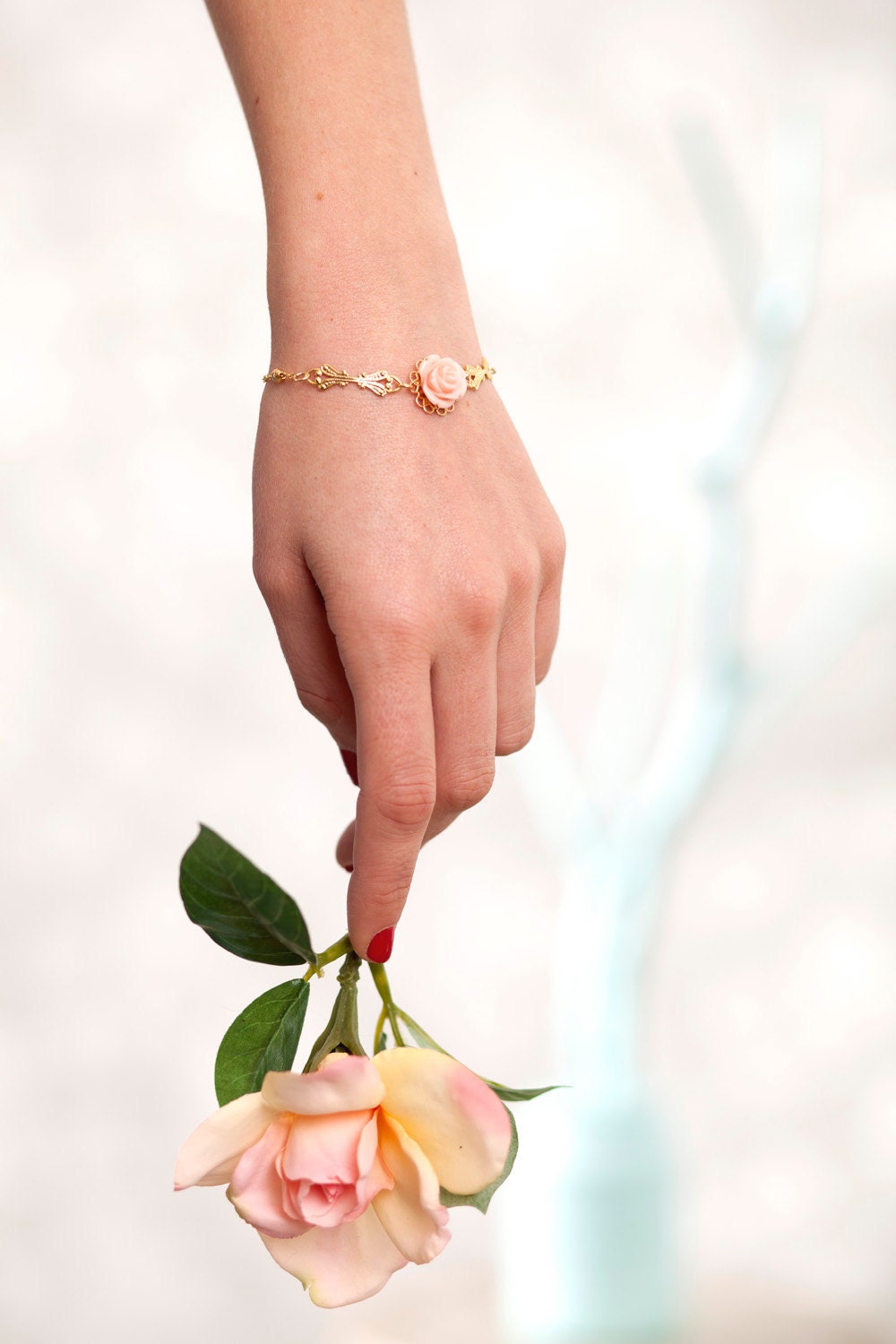Gold Wedding Jewelry Charm bracelet Shabby chic wedding - Blush rose  Bracelet Bridesmaids Bracelet - Bridesmaid Gift