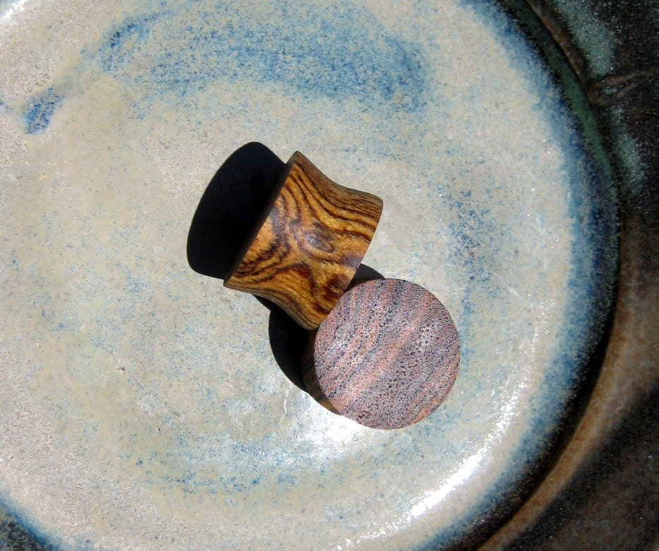 Bocote wood ear plugs, gauges, 16 mm, 5/8ths inch gauge, hand turned, organic and beautiful