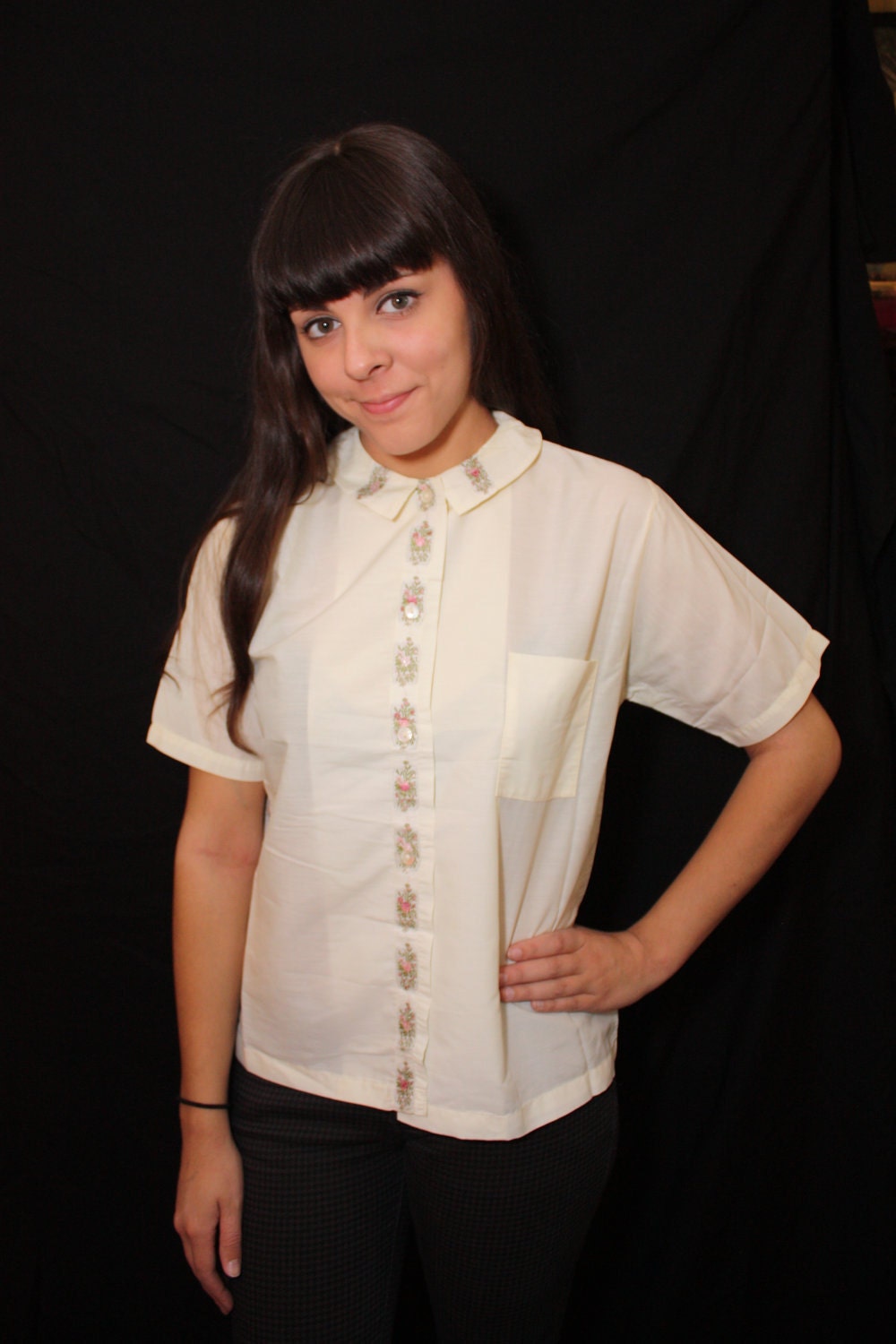 vintage 1950s yellow short sleeve floral blouse