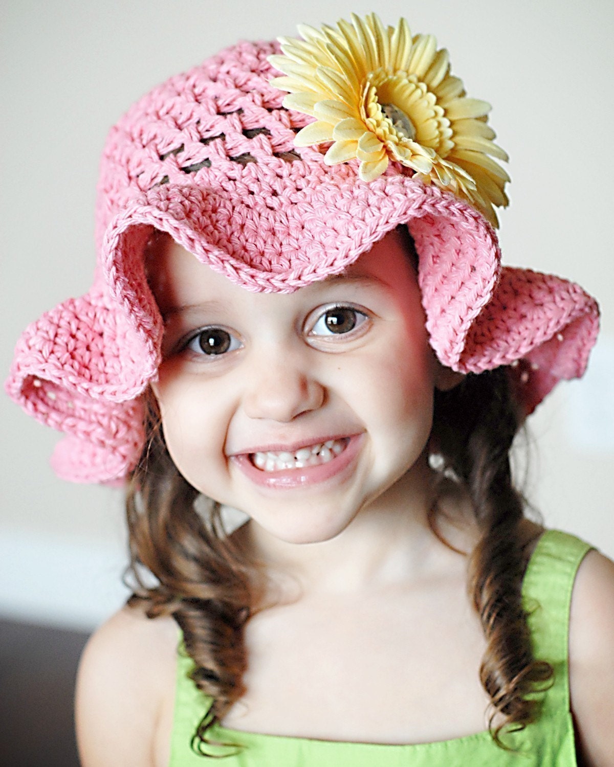Sofie Floppy Hat Crochet Pattern (Permission to sell all finished products)