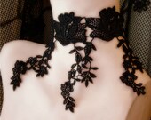 dark Victorian Edwardian Gothic black Roses Romantic rose Choker