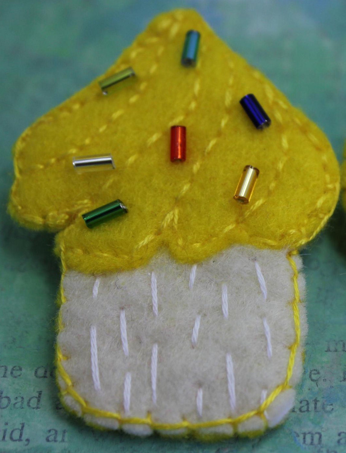 Cupcake Pin, yellow, frosting, cherry, sprinkles, plain