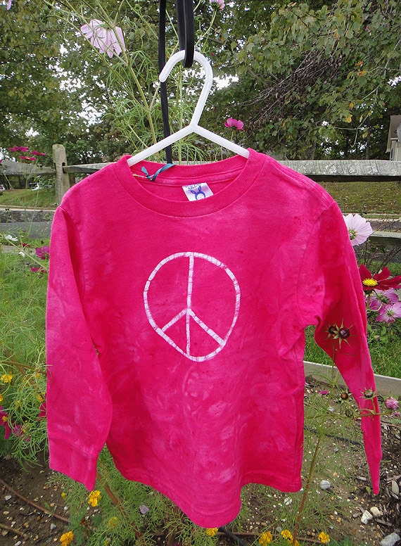 Kids T-Shirt: Fuchsia with Batik Peace Sign, Long Sleeves (5/6) READY TO SHIP