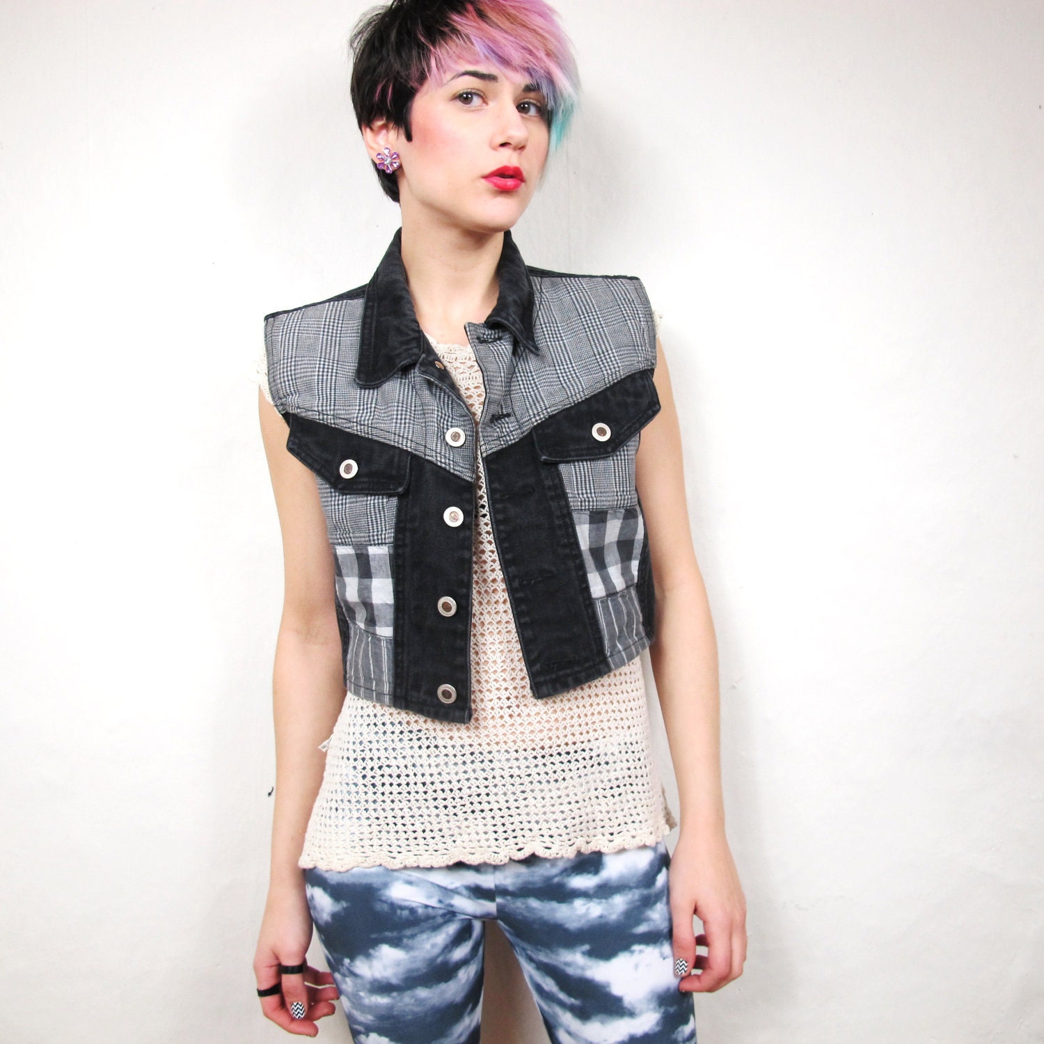 90s Black Plaid Grunge Denim Crop Vest (S/M)