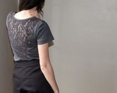 Vintage lace shirt - feminine boho cotton jersey tunic, rainy grey pin-up style blouse - medium