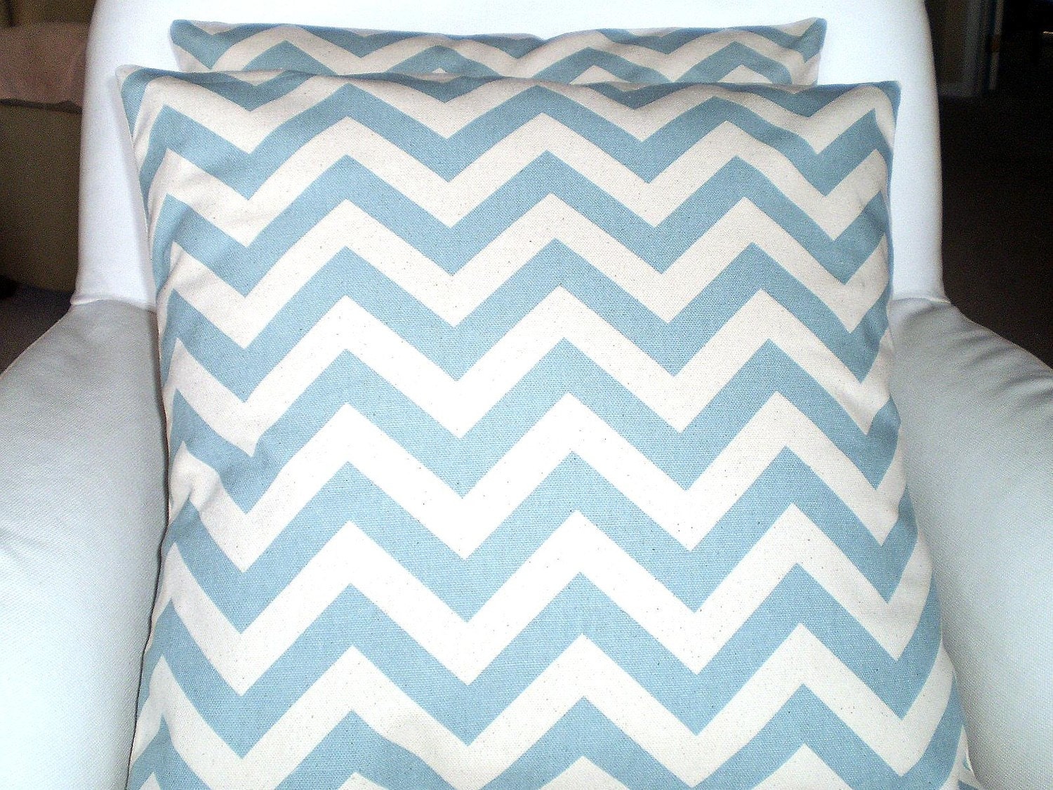 Decorative Pillows Chevron Pillows Accent Pillows Throw Pillow Cushion Covers Blue Natural Cream Zig Zag BOTH SIDES - Pair of Two 18 x 18