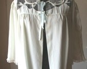 Vintage 50's Blouse, Bed Jacket, Top, Mint Green Pastel, Women's Medium to Large
