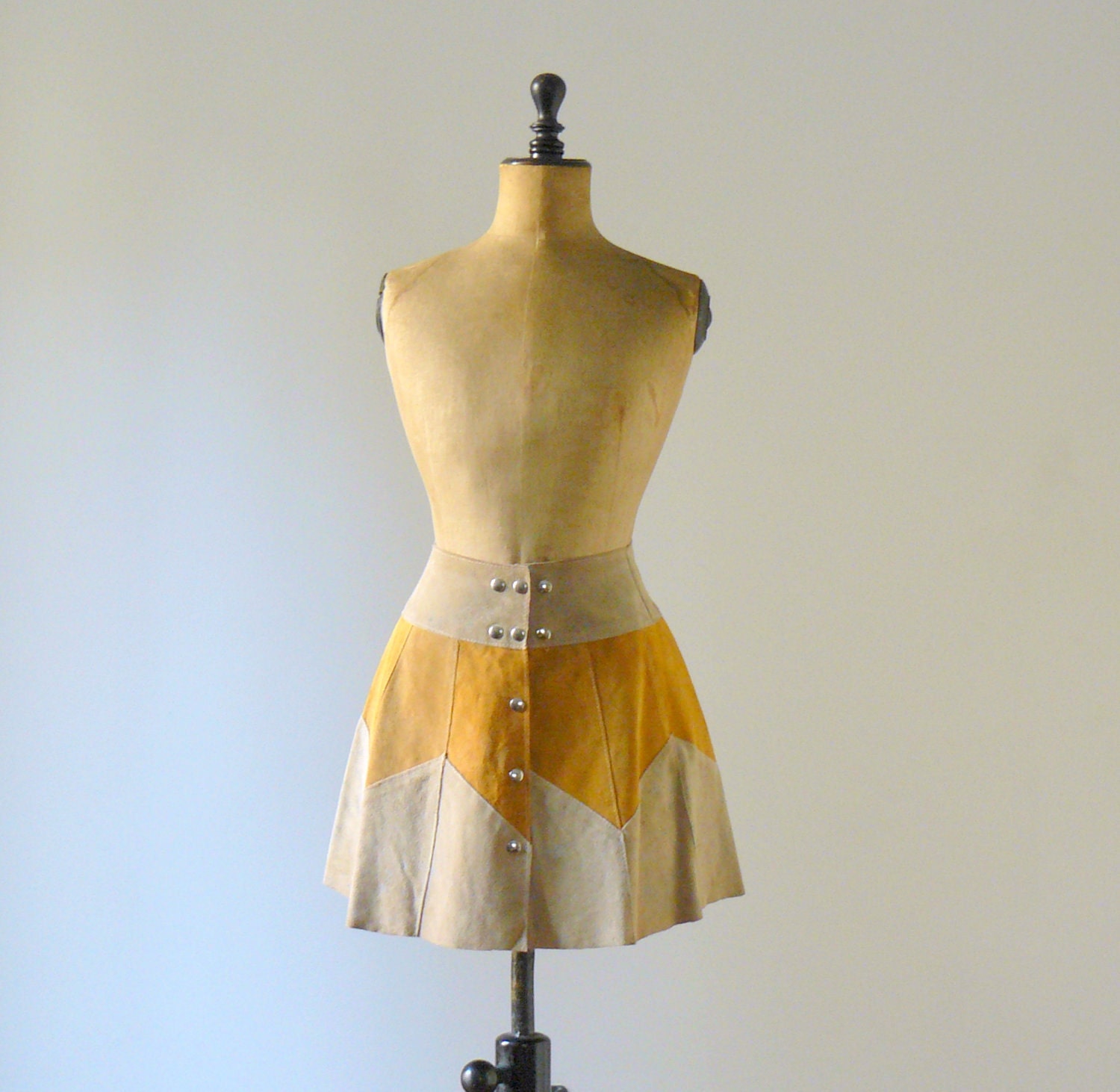 Vintage 1970s two-tone leather suede miniskirt. yellow ecru mini skirt