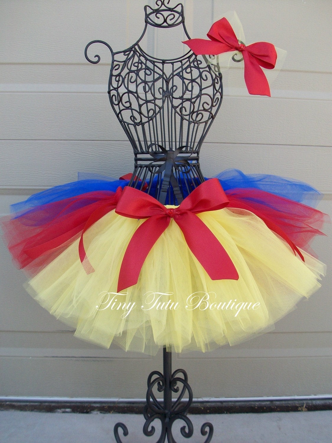 Snow White- Yellow, Blue, and Red baby/child tutu with FREE hairbow- 2T/3T 4T/5T