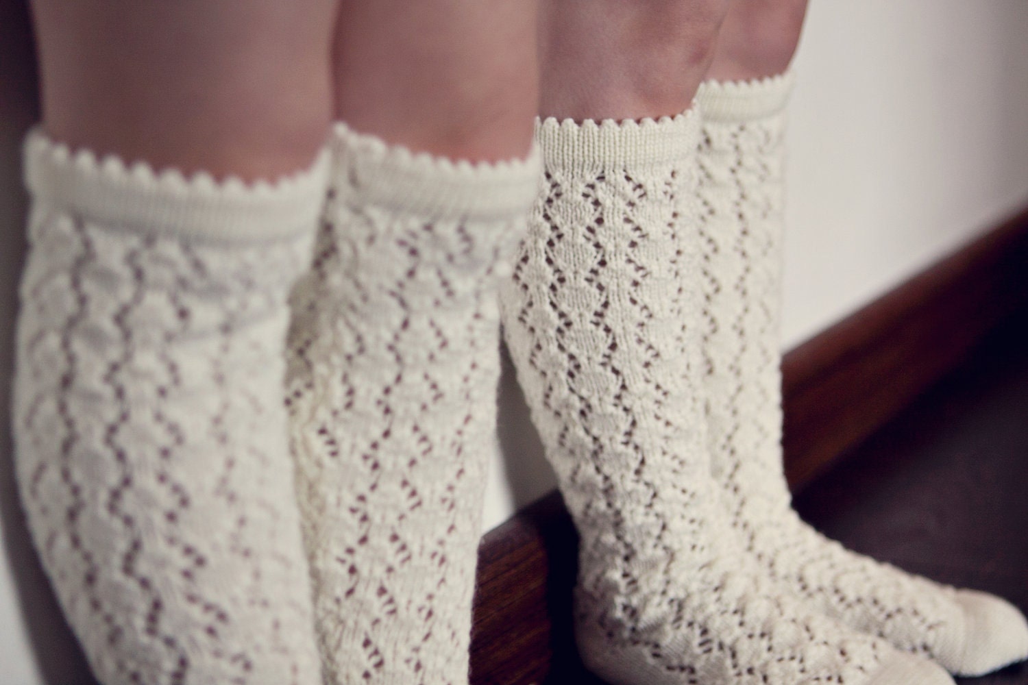 BOOT SOCKS Wool socks Lace socks KNIT knee high socks leg warmers off white