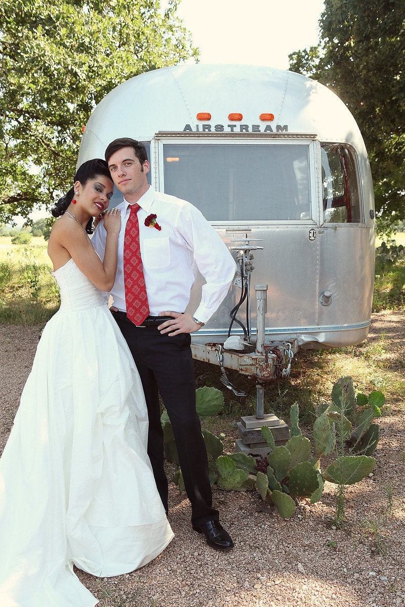Wedding Dress with Pockets - Darling Nikki
