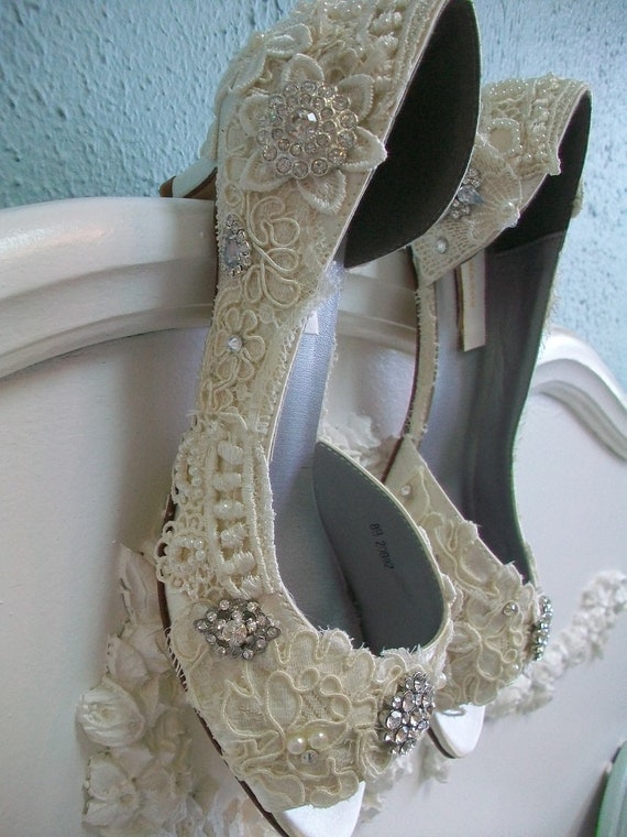 Wedding Shoes - Lace - Crystals