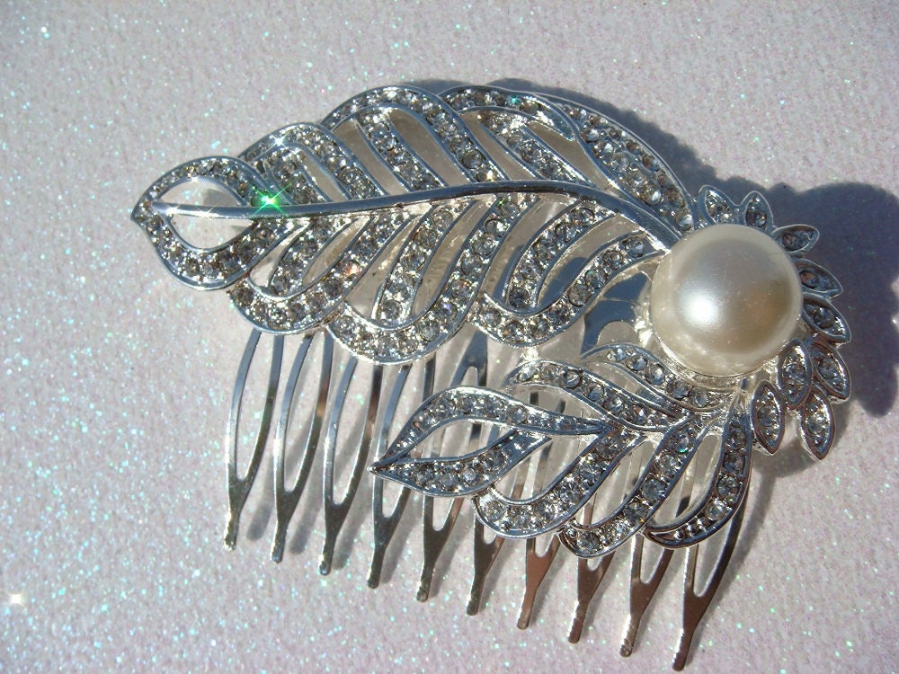Pearl and Rhinestone Hair Comb - bridal hair comb - leaves flapper vintage style hair comb