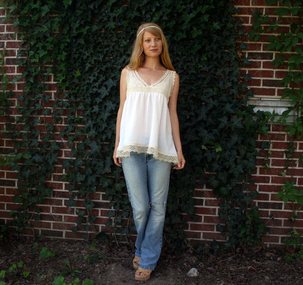 Vintage Victorian Camisole Tank Top in Cream & White Lace- UPCYLED - OOAK S M L