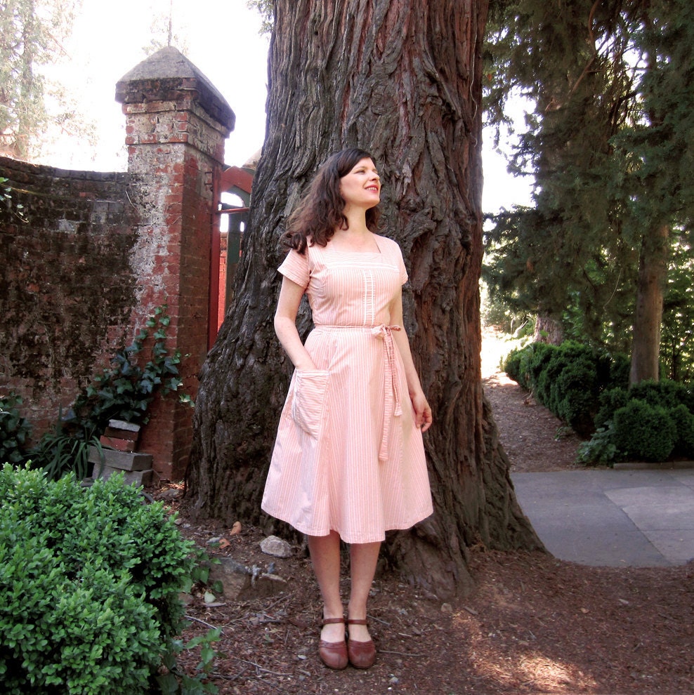 Cotton Wrap dress Hand made by Brightest Star 50s style striped Peaches and cream M Just peachy