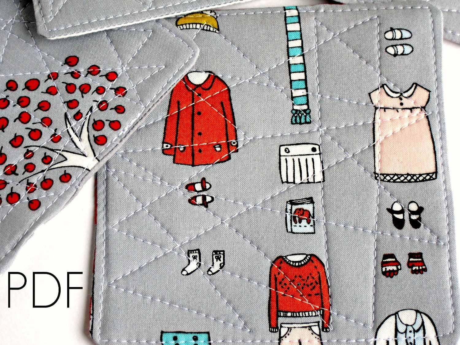 Reversible Quickie Coaster Tutorial and Sewing Pattern in PDF format.