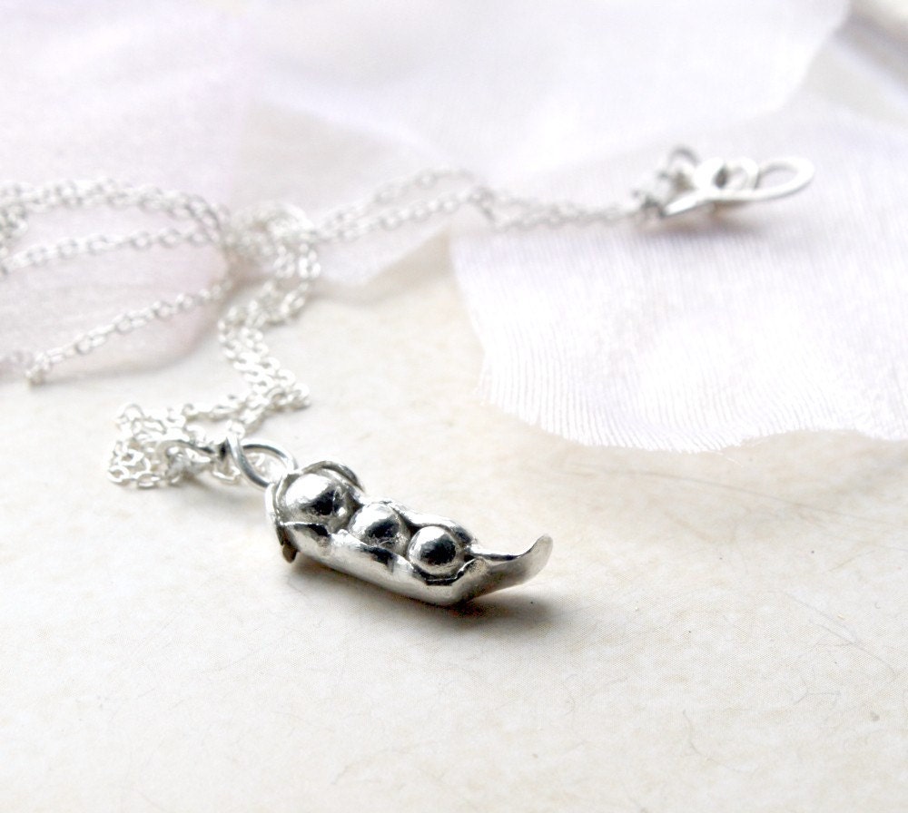   Necklace on Three Peas In A Pod Necklace  Fine Silver Pea In A Pod Necklace
