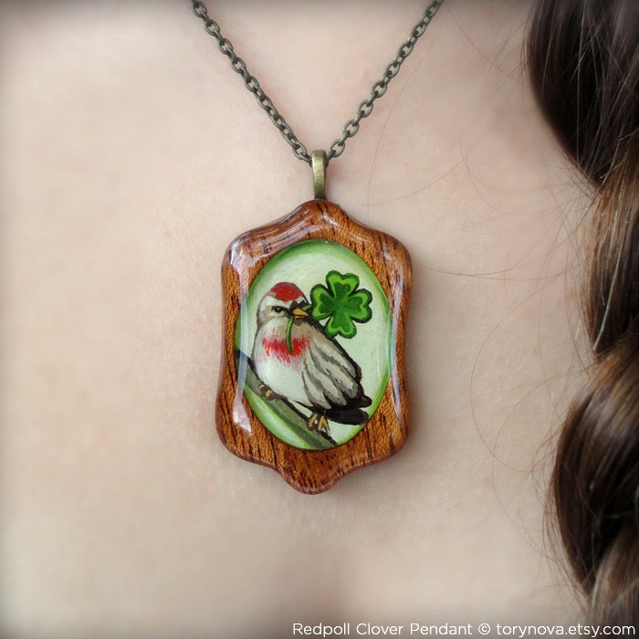 Pretty Painted Irish Bird Necklace Pendant with Lucky Four Leaf Clover